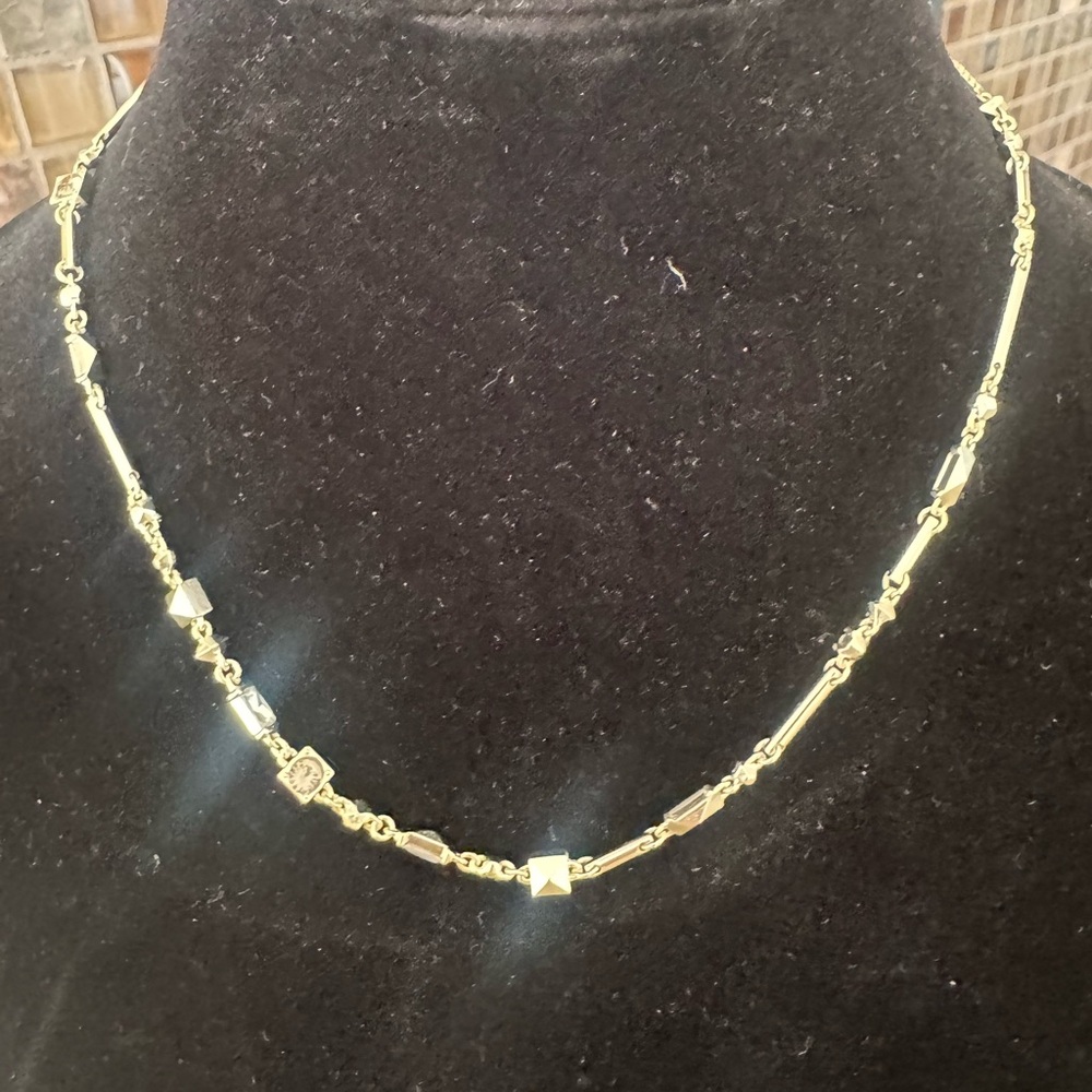 Kendra Scott Gold Geometric Necklace new without tags